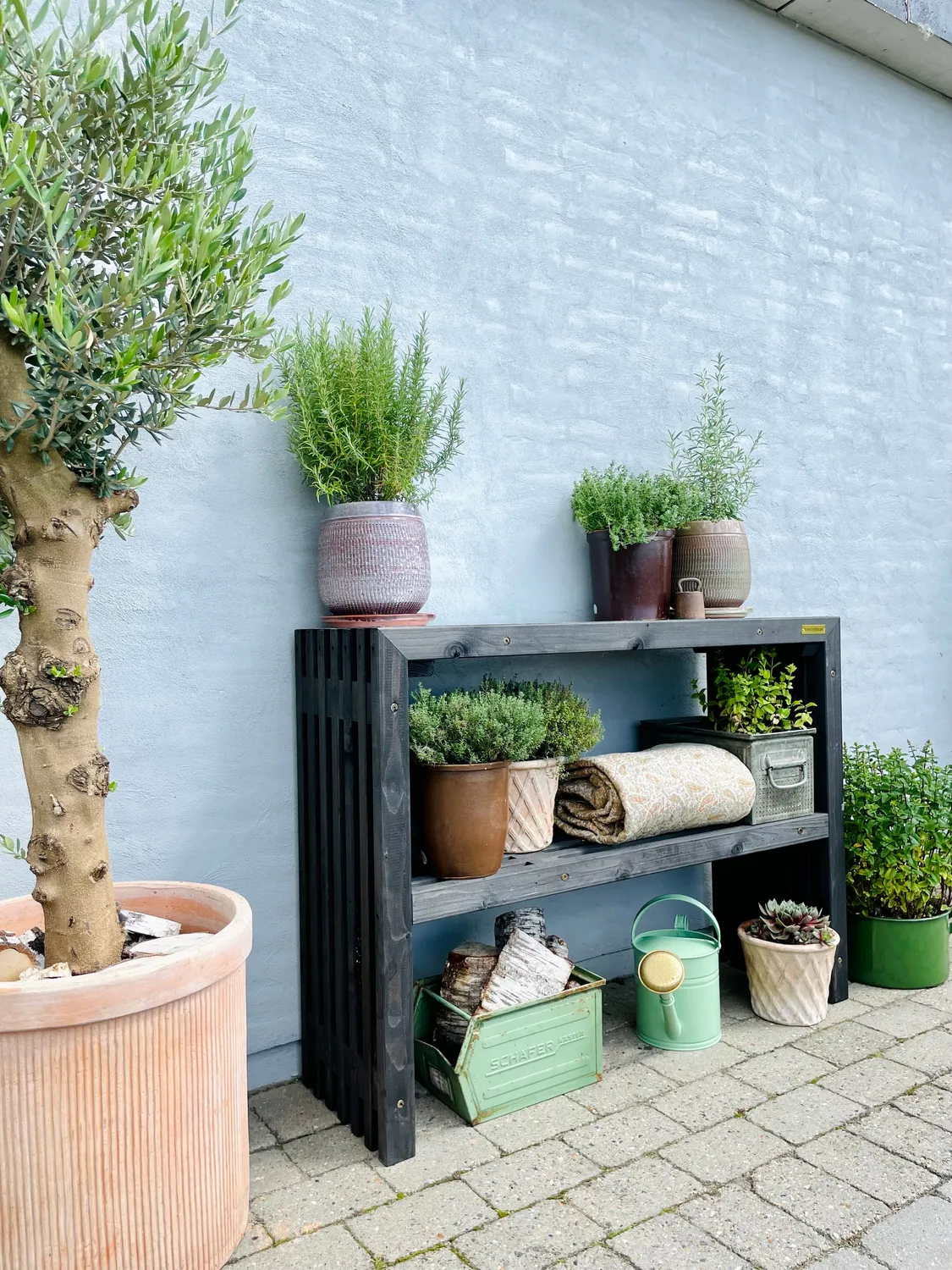 Kabeltromlen Traller Plantebord Sortbejdset 120 cm Fyrretræ
