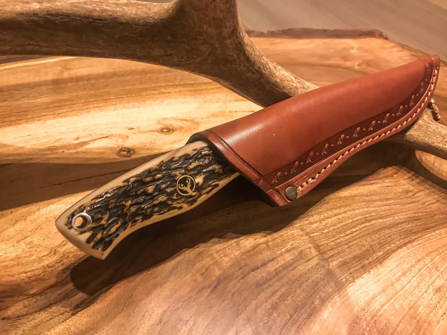 Oh My Deer Damast INOX jagtkniv rustfri damask