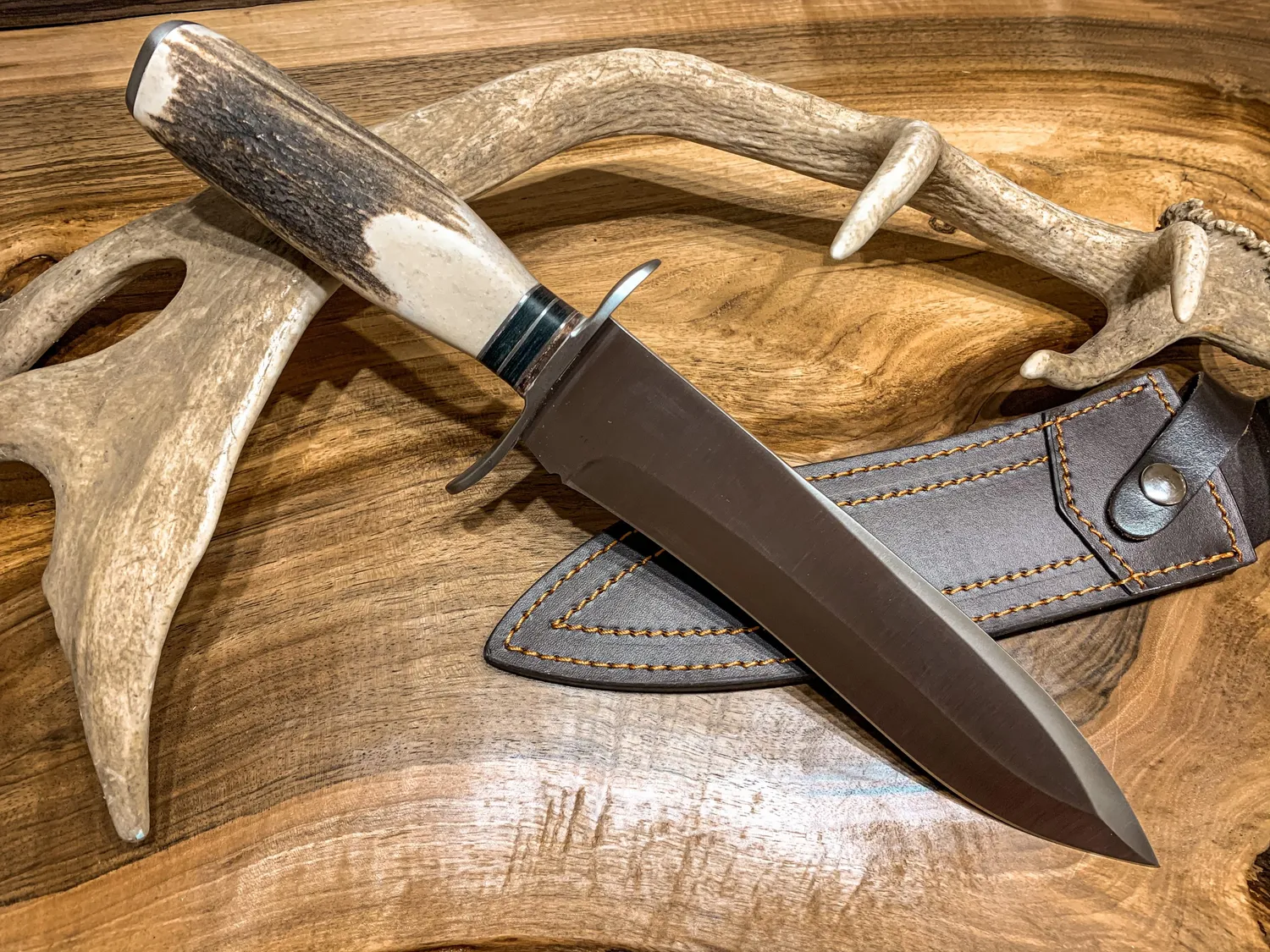 Oh My Deer Saufänger jagtkniv fast blad