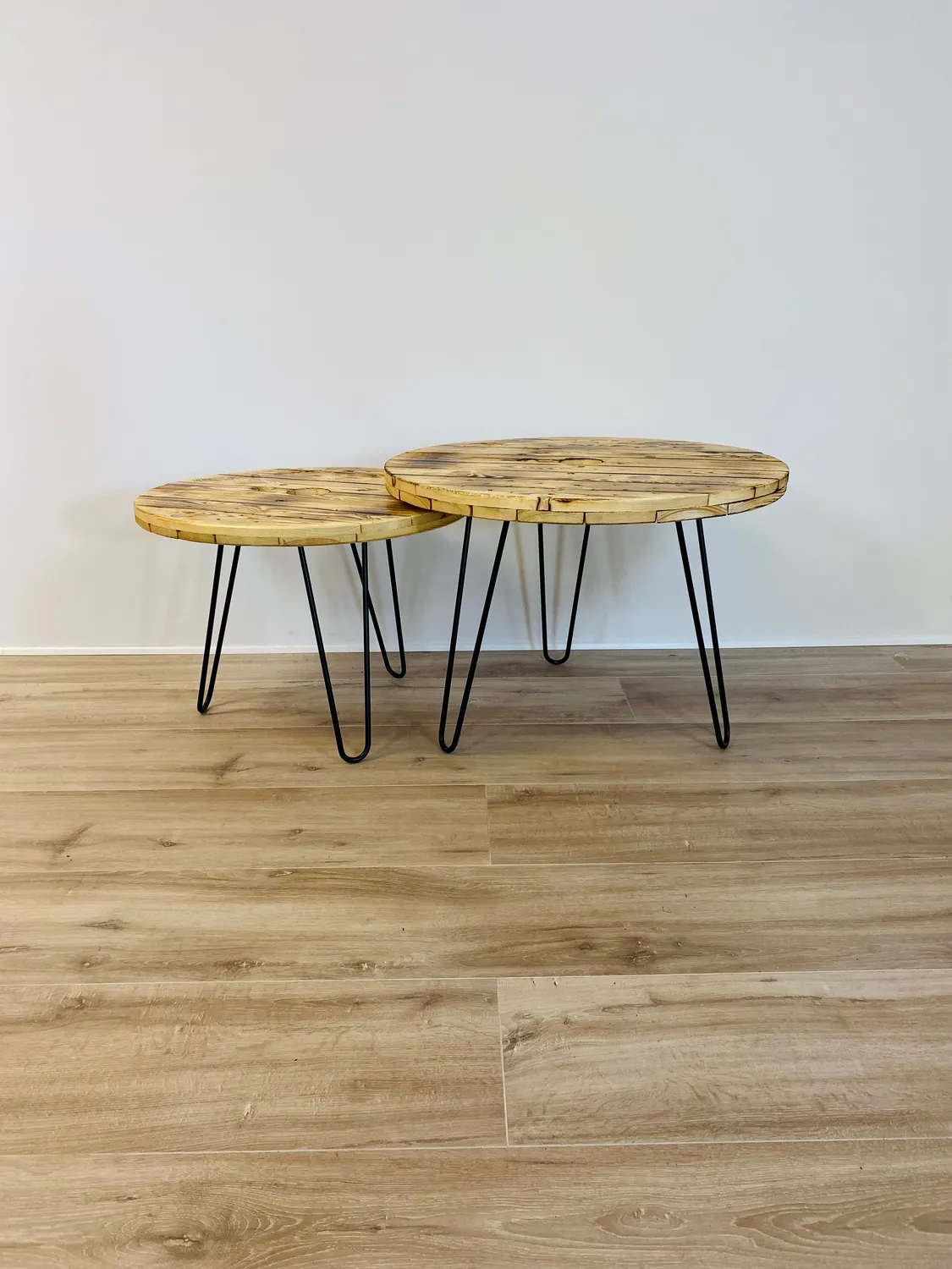 Vida Kabeltromle sofabordssæt Ø80 cm lakeret 2 stk
